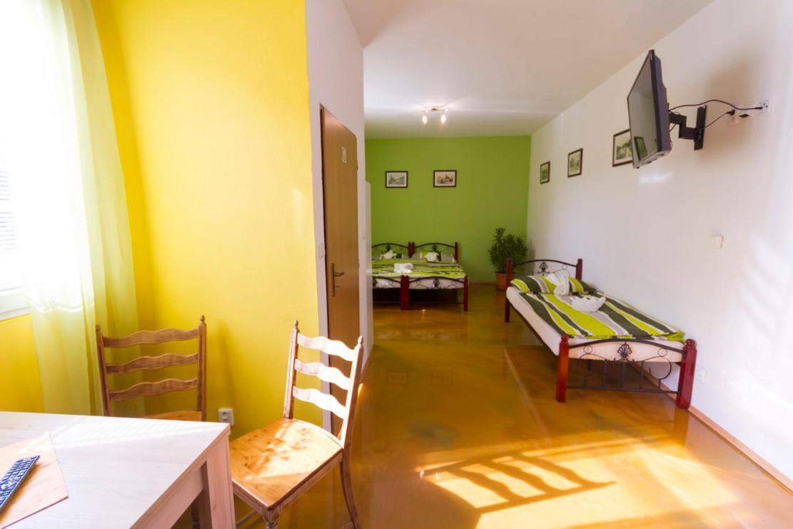 Apartmany Bowling Frydlant Ngoại thất bức ảnh